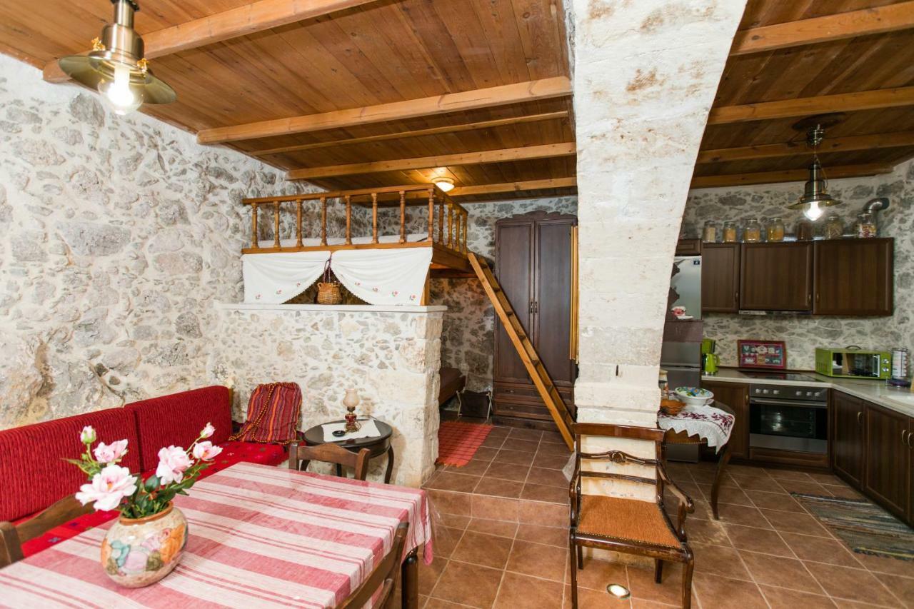 Irini΄S House Villa Alonai Exterior photo